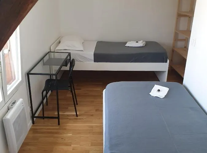 Au Village Du Domaine Le Colombier Nyaraló